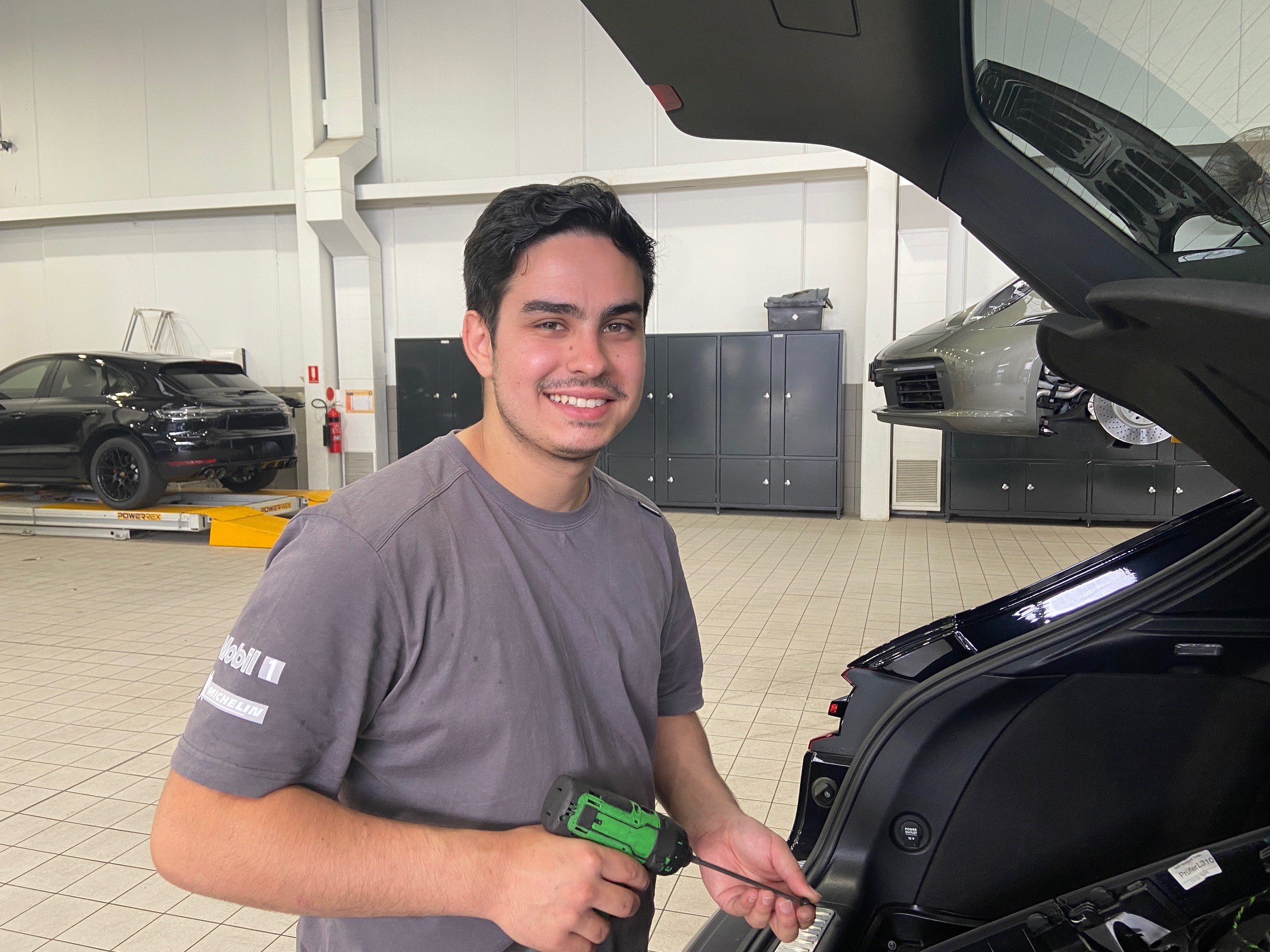 Meet Qualified Technician Jason Ferreira img