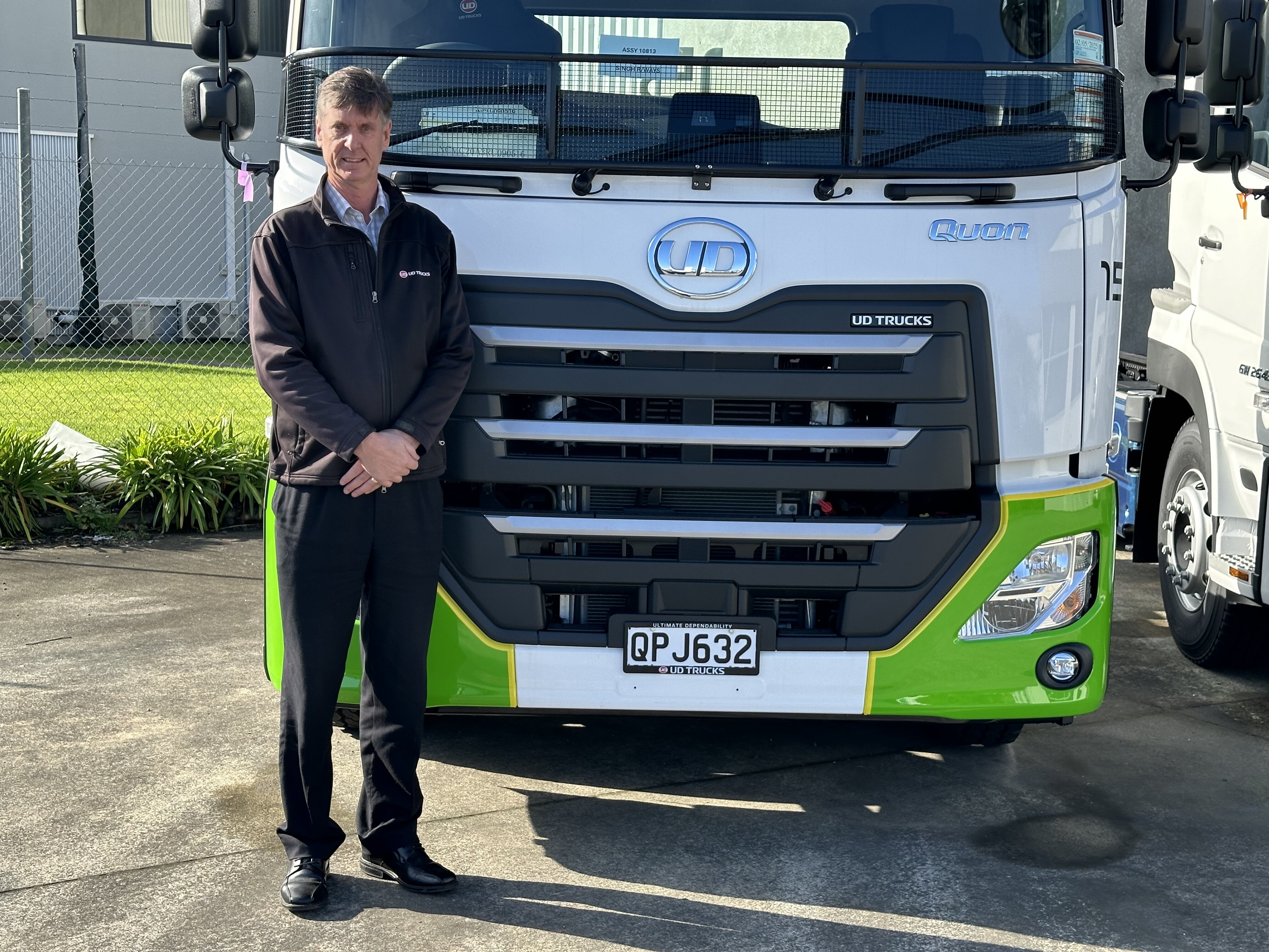 get-to-know-stuart-turner-shares-his-20-years-journey-of-excellence-with-ud-trucks-featured-image